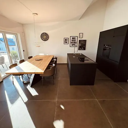 Deluxe Loft With *